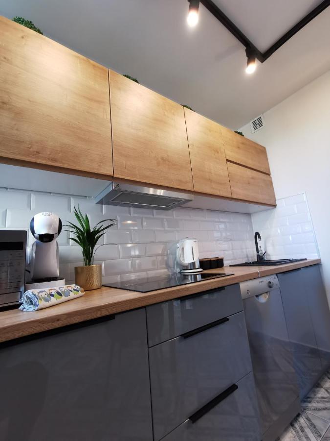 Apartament Kolobrzeg Starowka Welcome Home Bagian luar foto